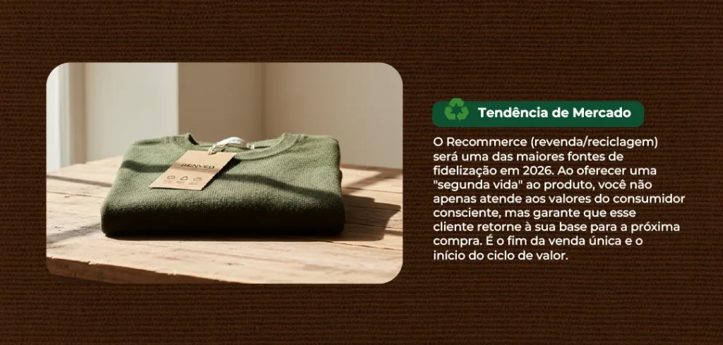 Peça de roupa dobrada com etiqueta destacando a tendência de recommerce e segunda vida na moda